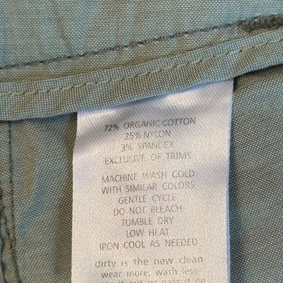 Toad&Co Women's Hiking/Outdoor Bermudas - Picture 7 of 7